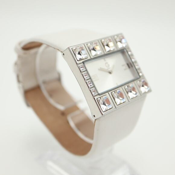 Guess Women Jumbo Crystal Watch 36mm Rectangle Dial White Leather w New Battery - Picture 9 of 15